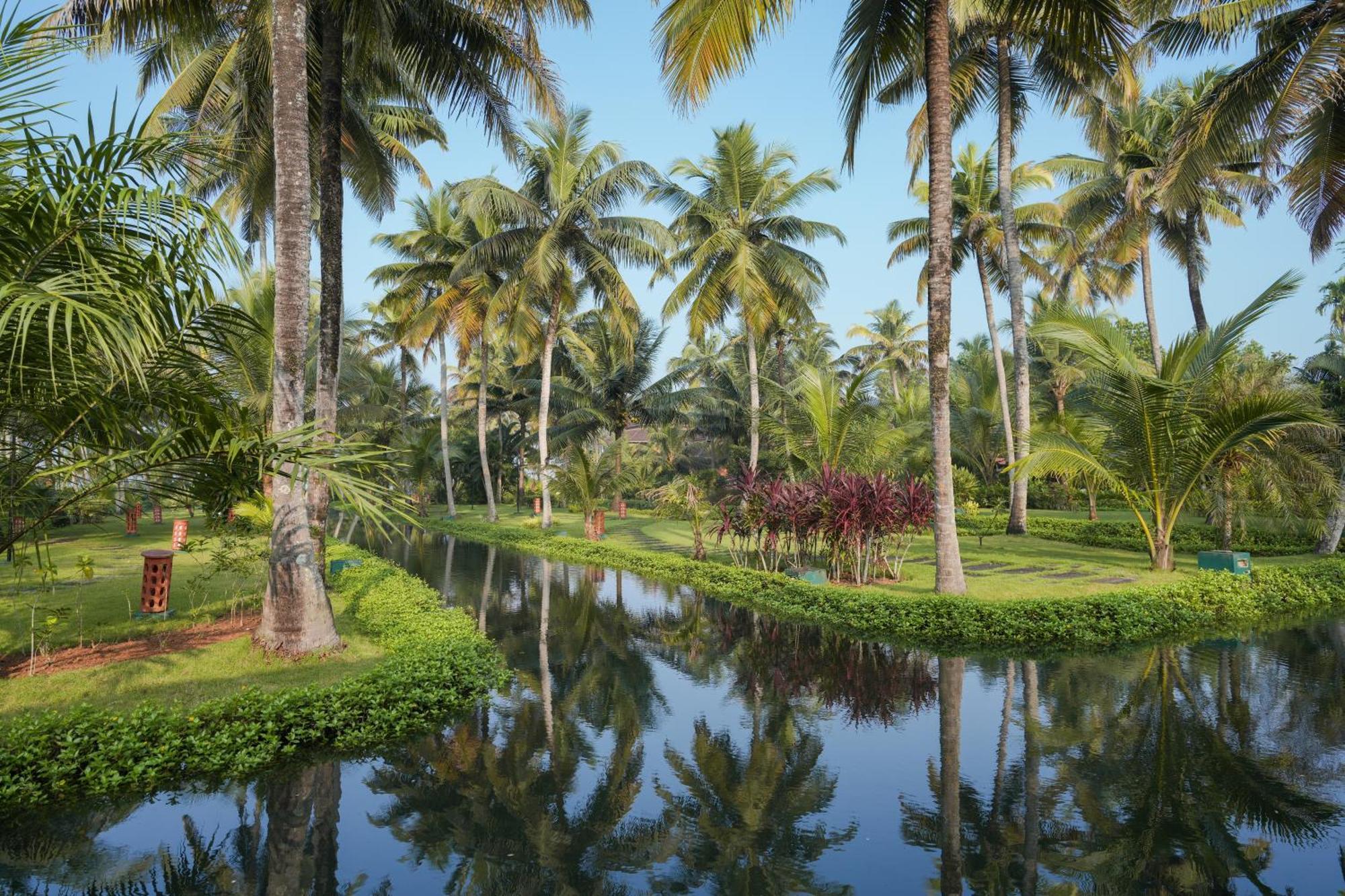 Lakesong Resort Kumarakom Exterior photo