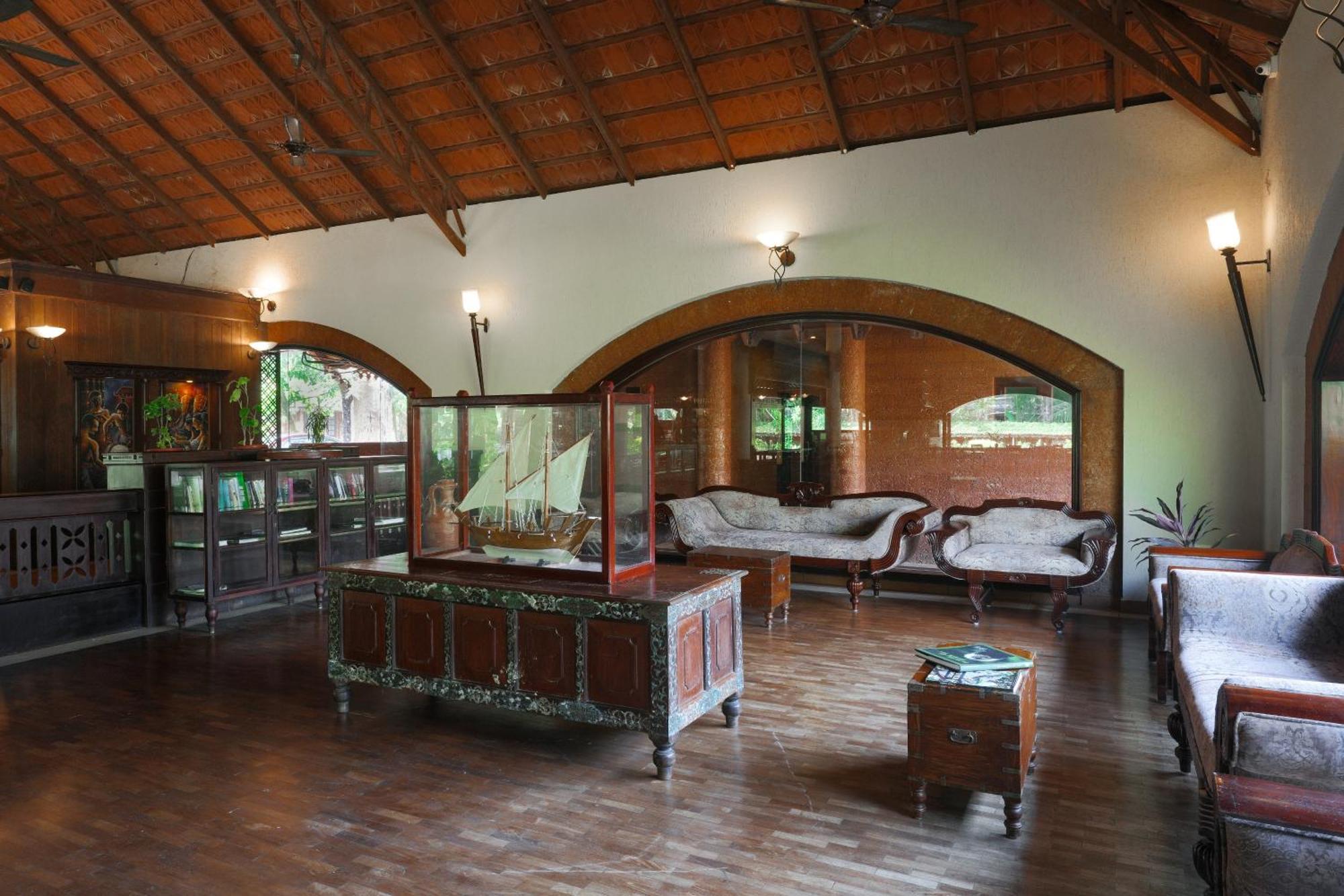 Lakesong Resort Kumarakom Exterior photo