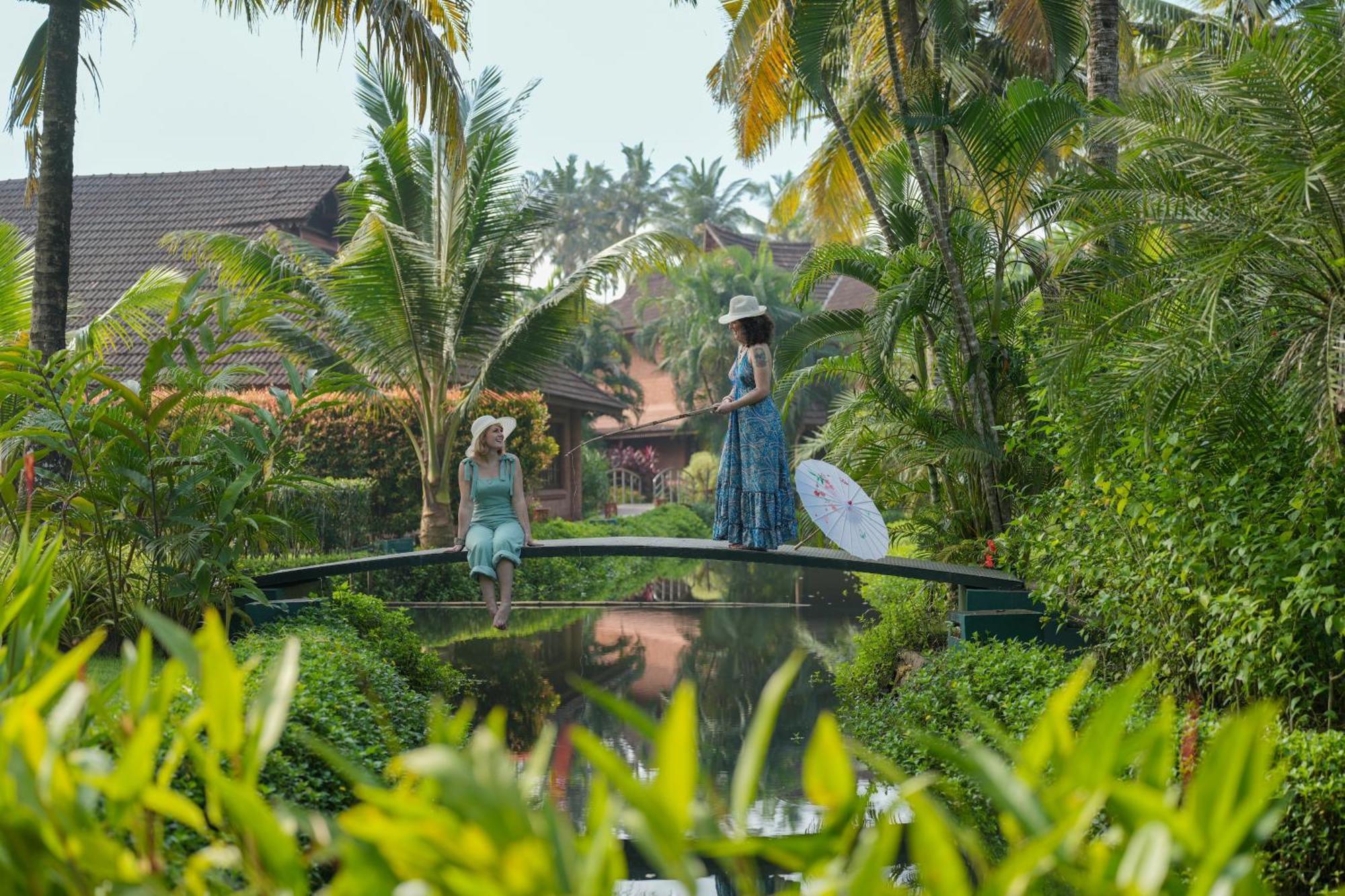 Lakesong Resort Kumarakom Exterior photo