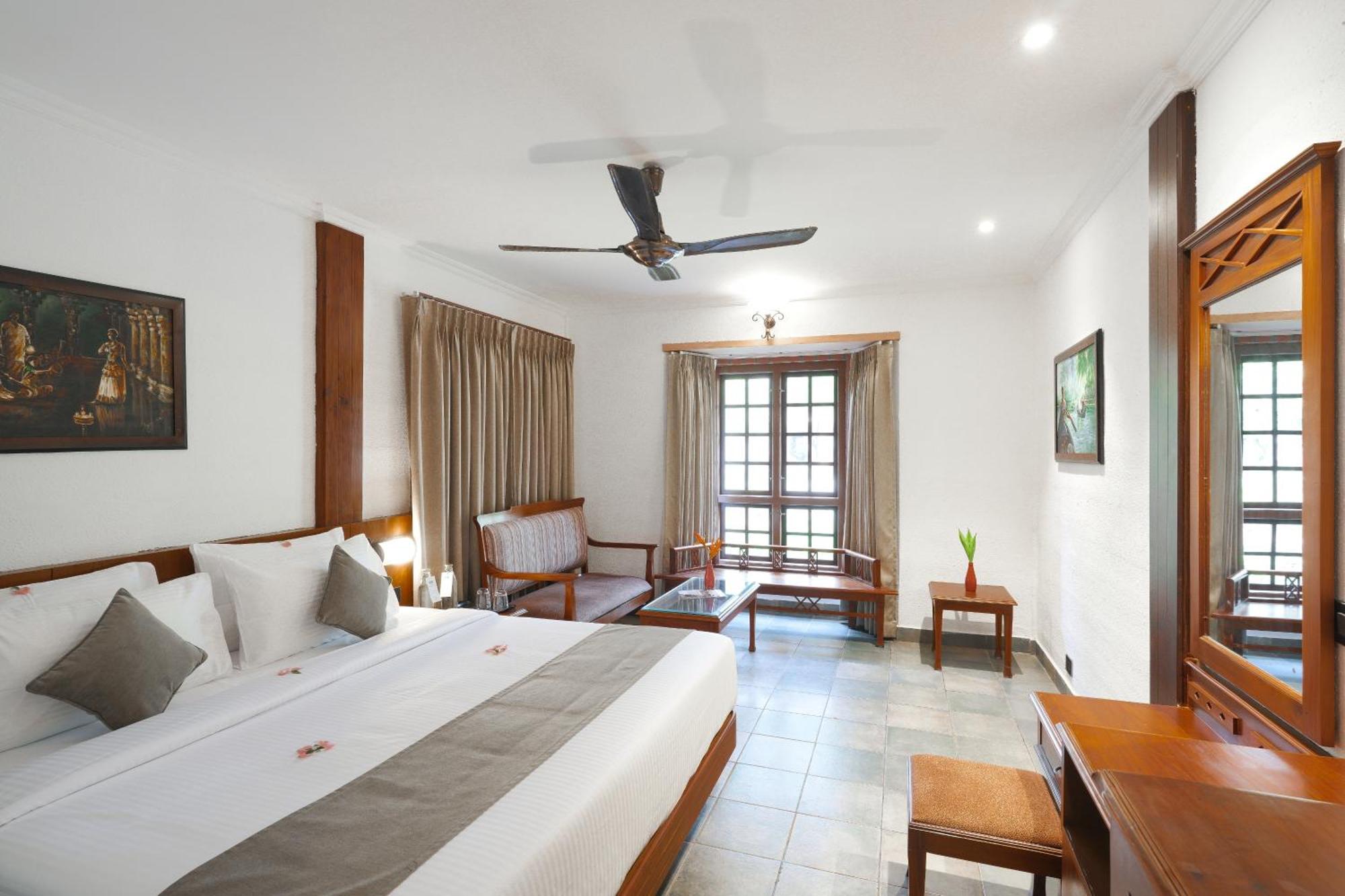 Lakesong Resort Kumarakom Exterior photo