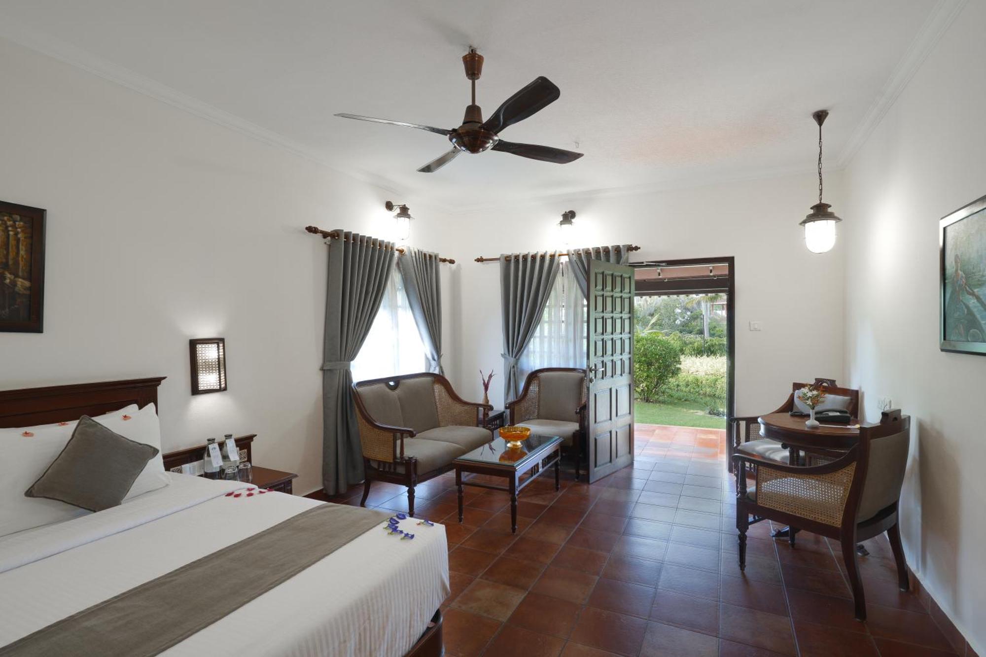 Lakesong Resort Kumarakom Exterior photo